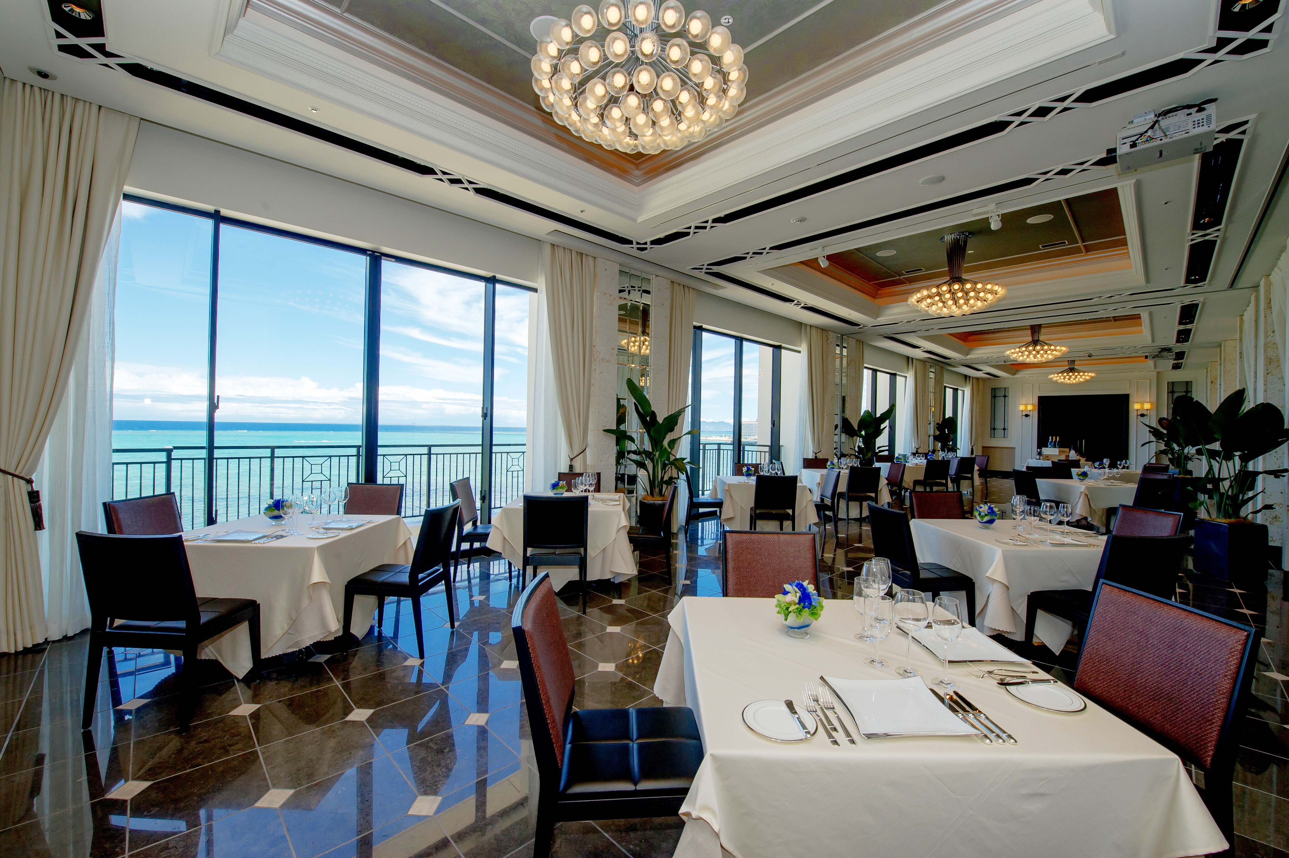 ホテルモントレ沖縄スパ&リゾート