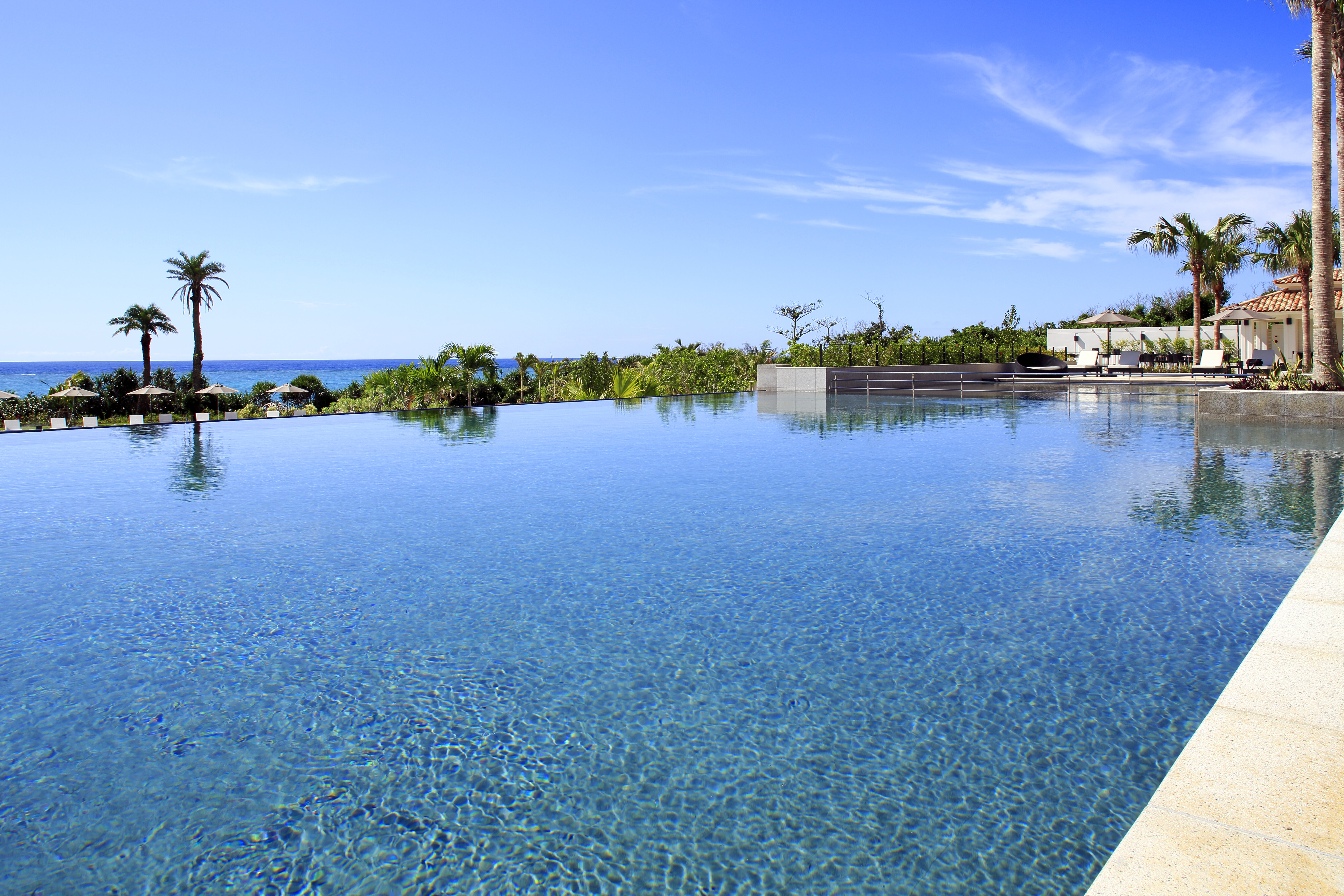 ホテルモントレ沖縄スパ&リゾート