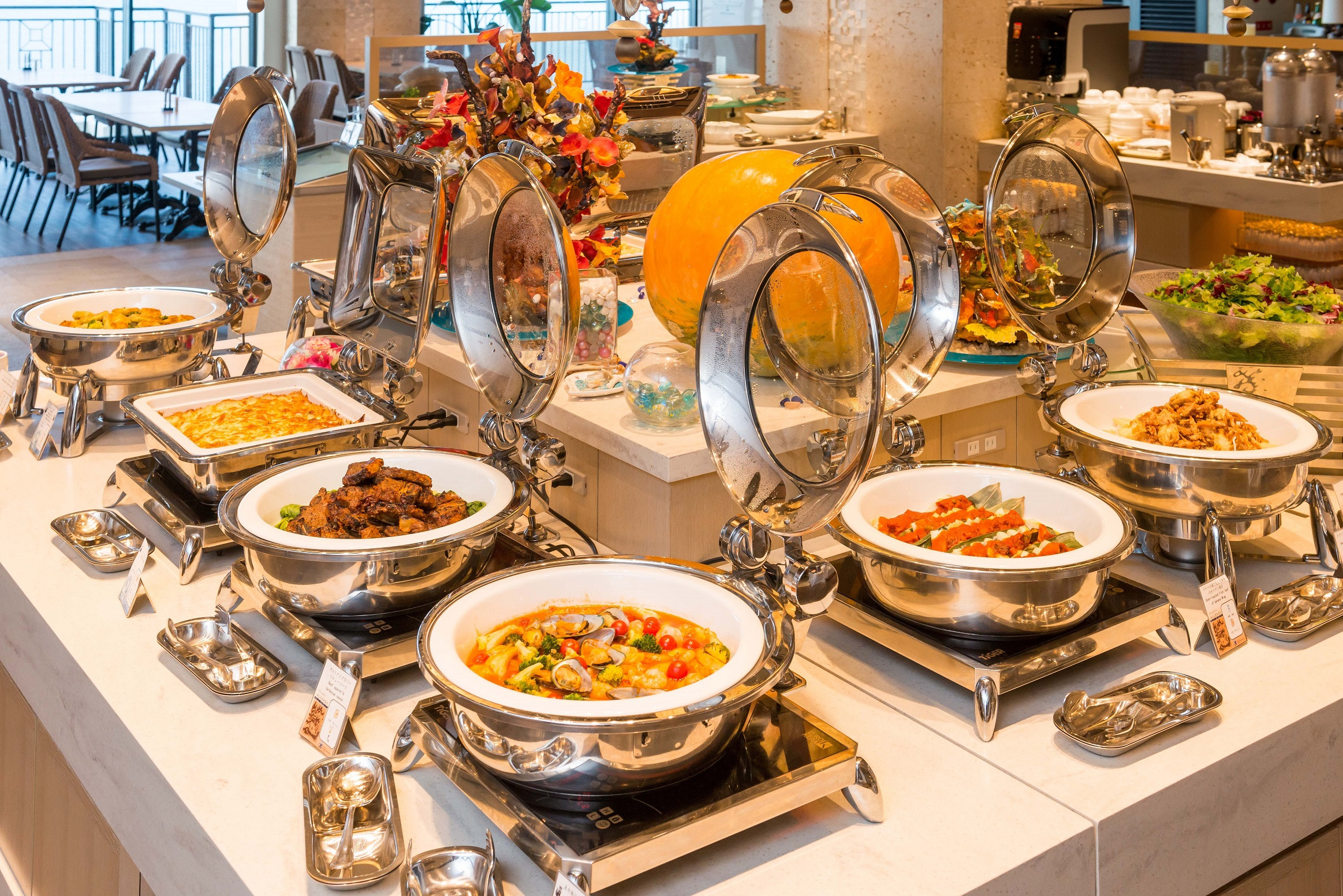 レストラン「シーフォレスト」（ホテルモントレ沖縄スパ&リゾート）