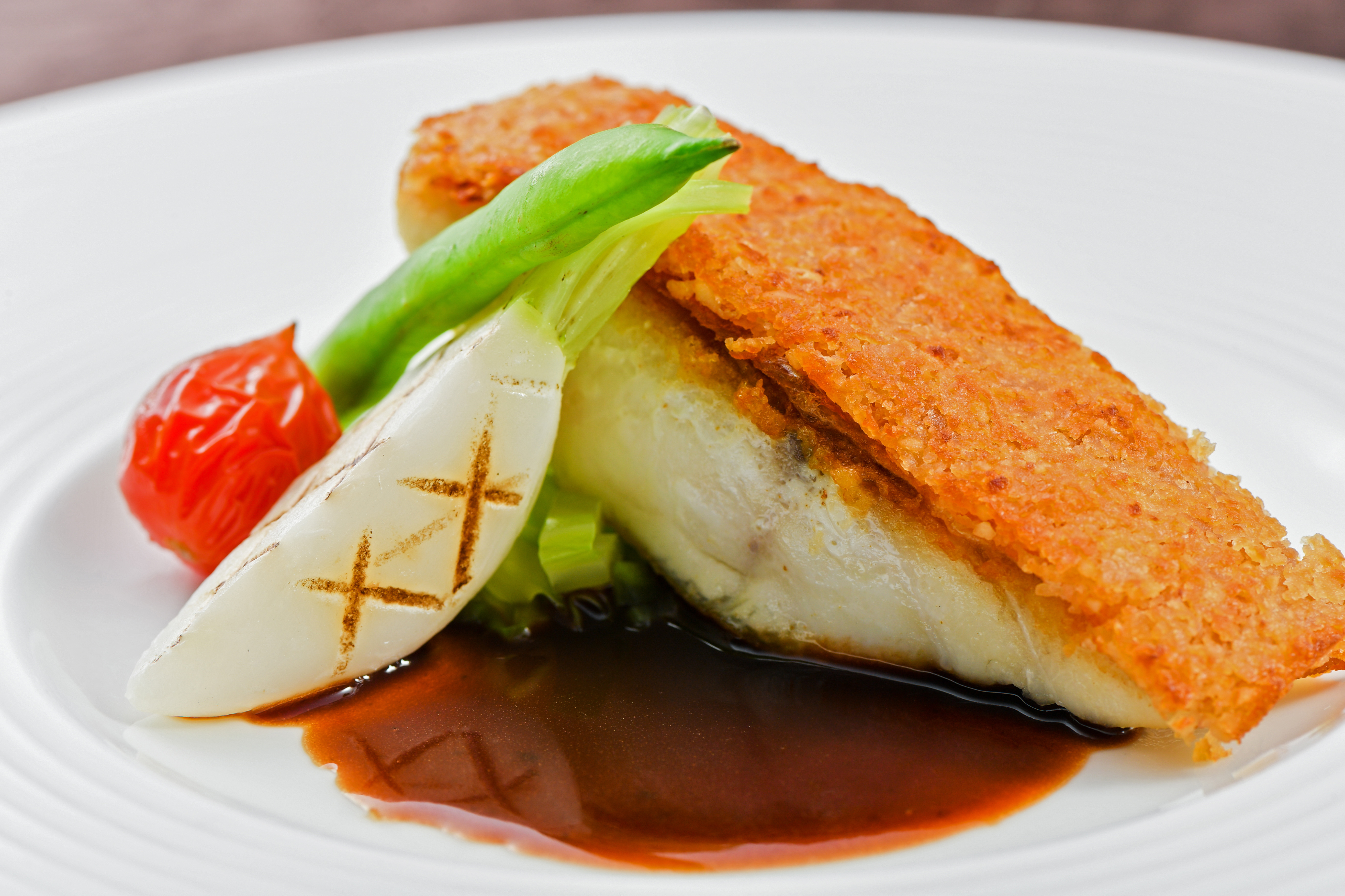 洋食レストラン「エスカーレ」（ホテルモントレ沖縄スパ&リゾート）