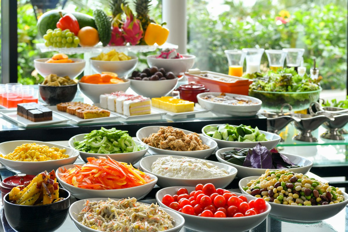 タイガービーチカフェ（ホテルモントレ沖縄スパ&リゾート）