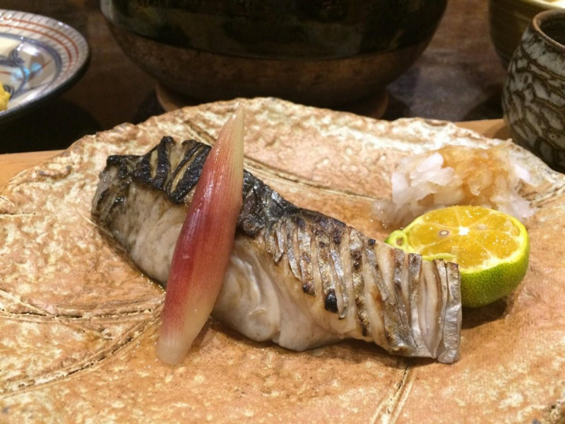 ランチ例）旬の炭火焼き魚