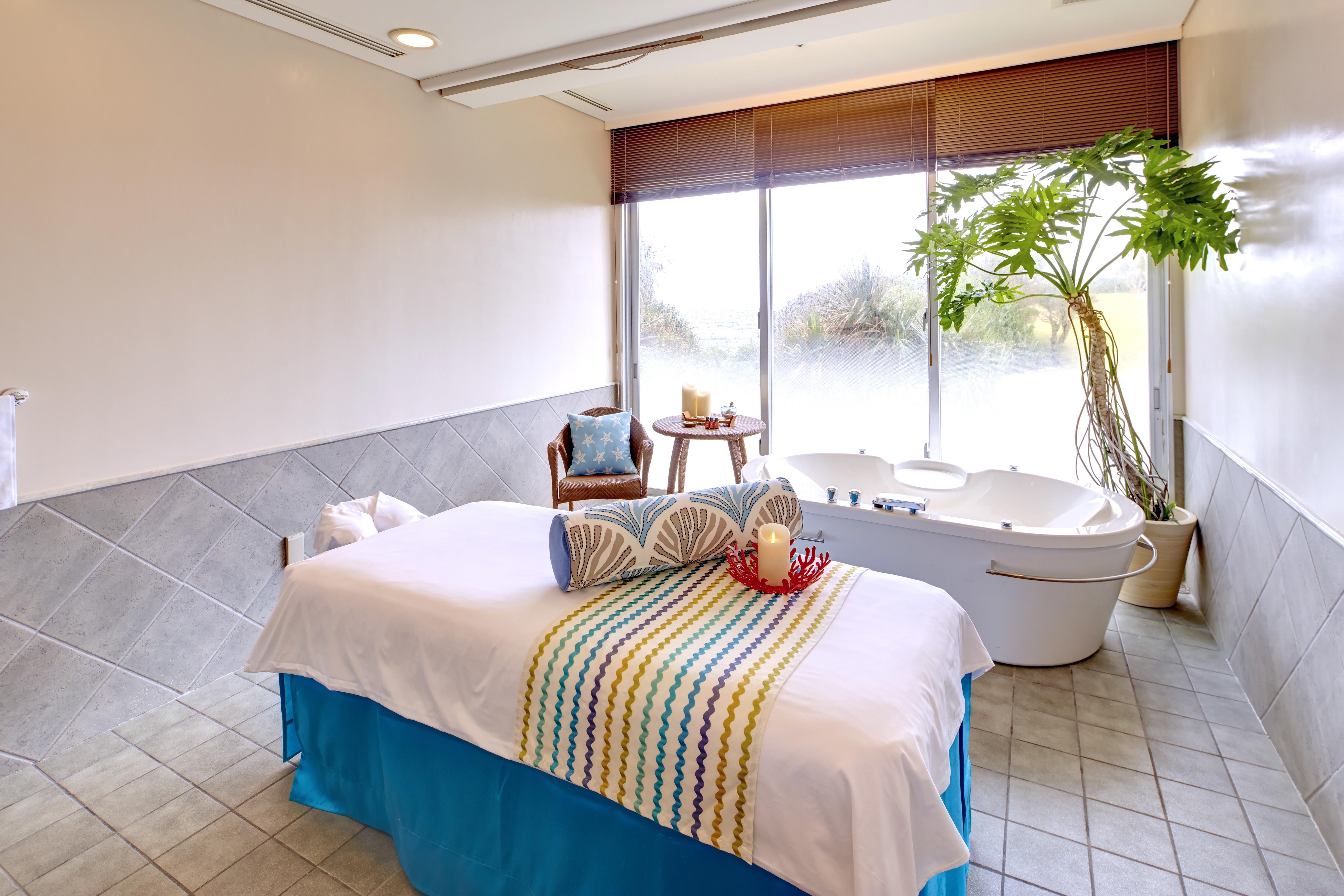 urumo Spa 〜CHURAUMI Thalassotherapy〜