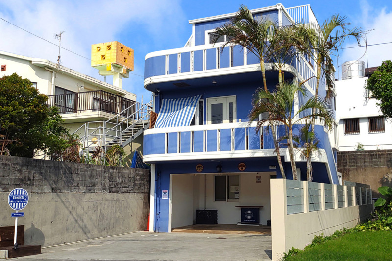 3階建ての一軒家を丸ごと貸切できる貸別荘！8名様まで宿泊可能です