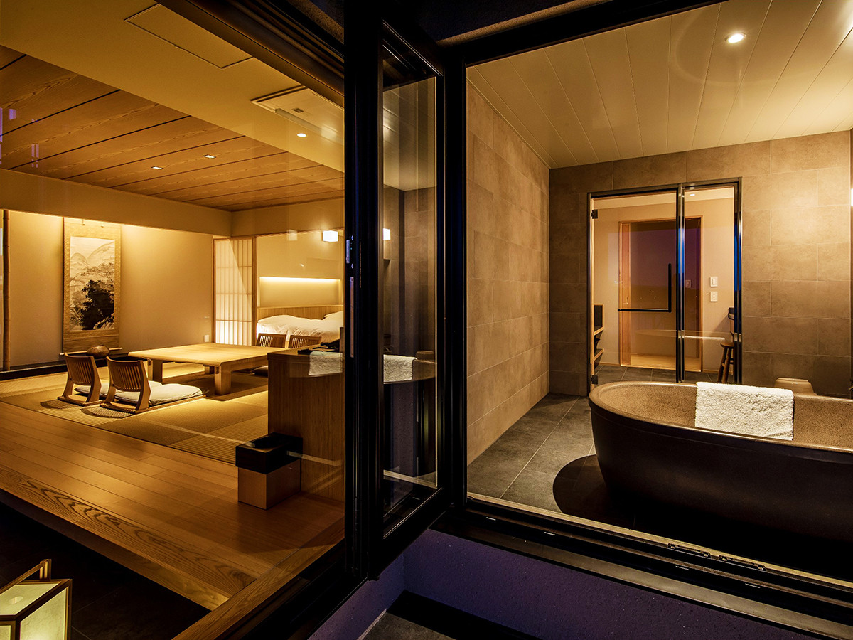 海の旅亭おきなわ名嘉真荘