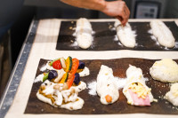 雑穀や甜菜糖など、パンも素材にこだわっています