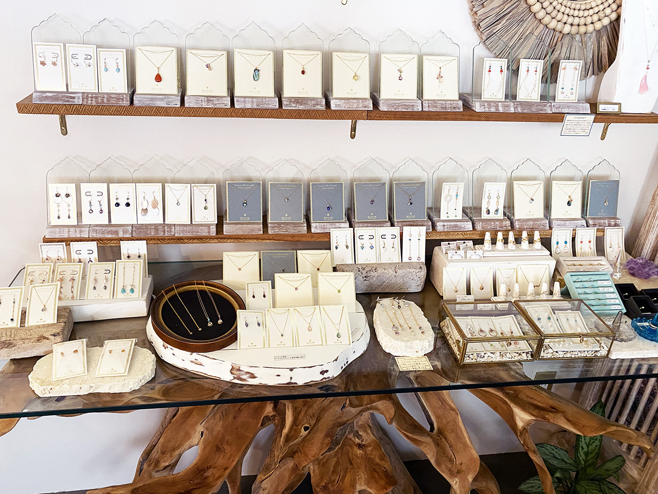 天然石アクセサリー ＆ ナチュラル癒し雑貨　虹のかけ橋