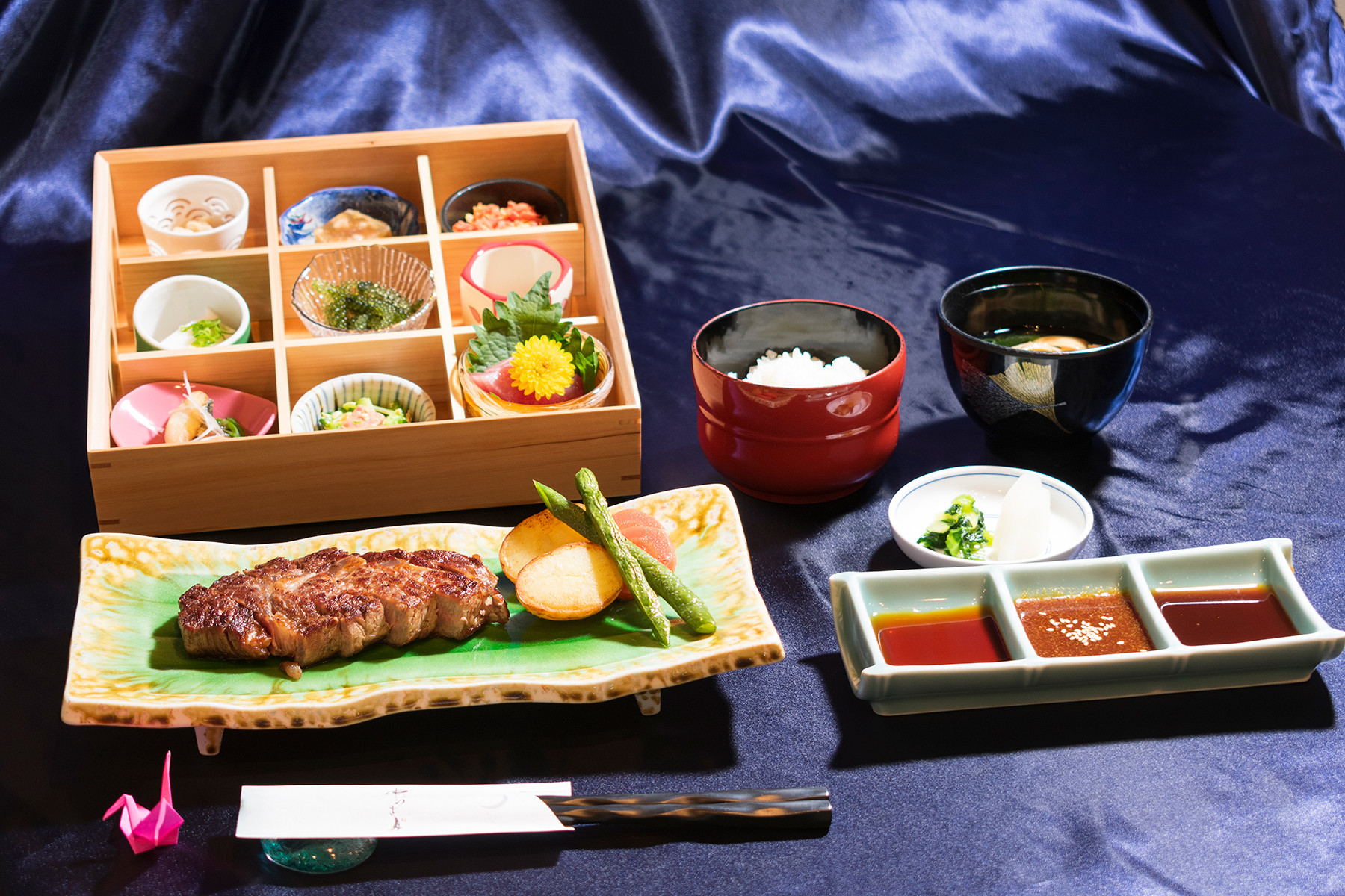 ザ・ムーンビーチ　ミュージアムリゾート　ゆらぎ月