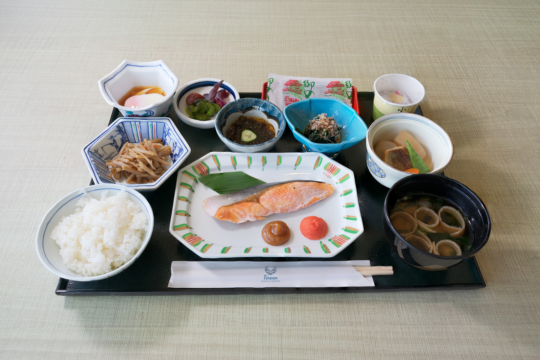 ザ・ムーンビーチ　ミュージアムリゾート　ゆらぎ月