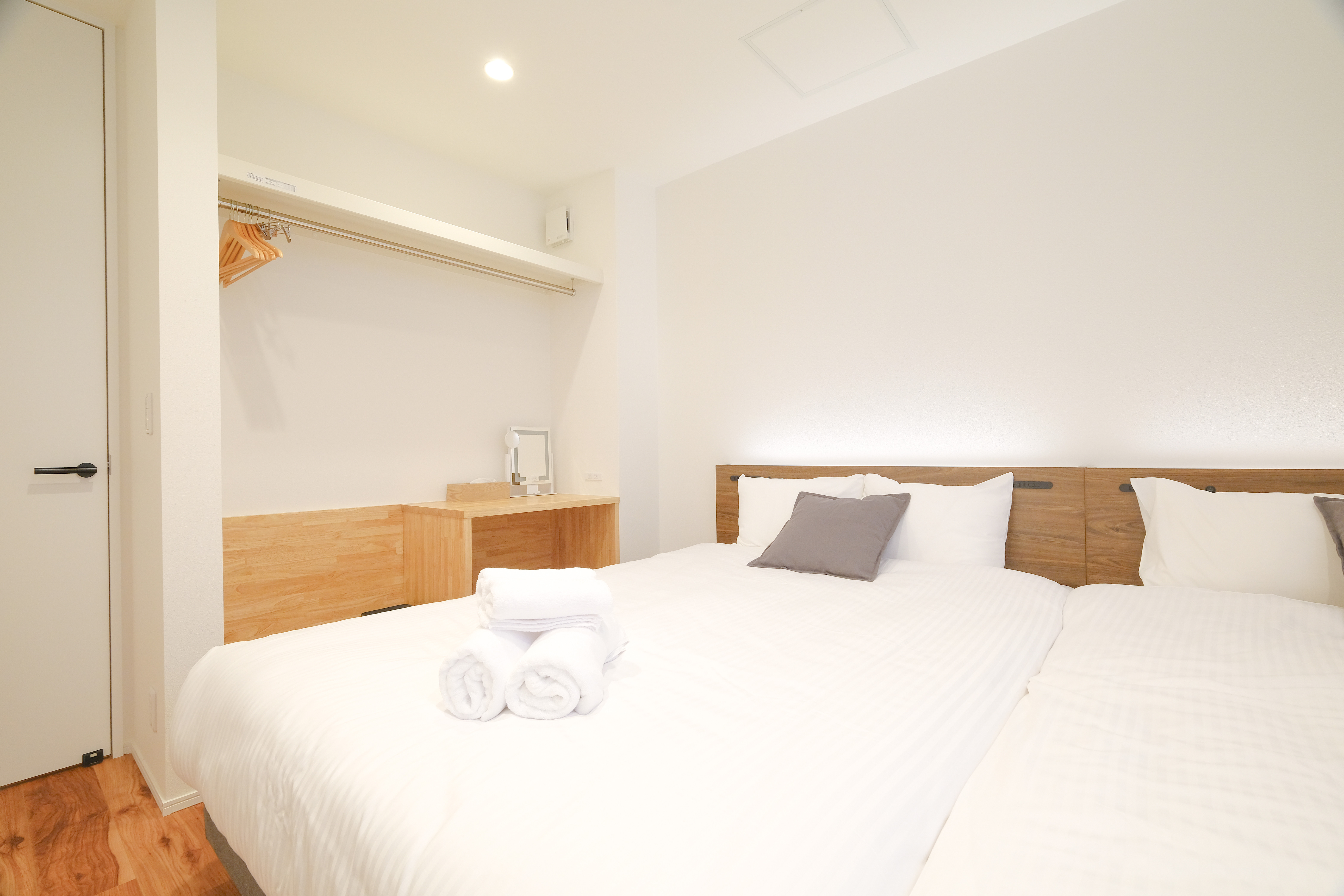 MIRATIO 520-Five Two O-