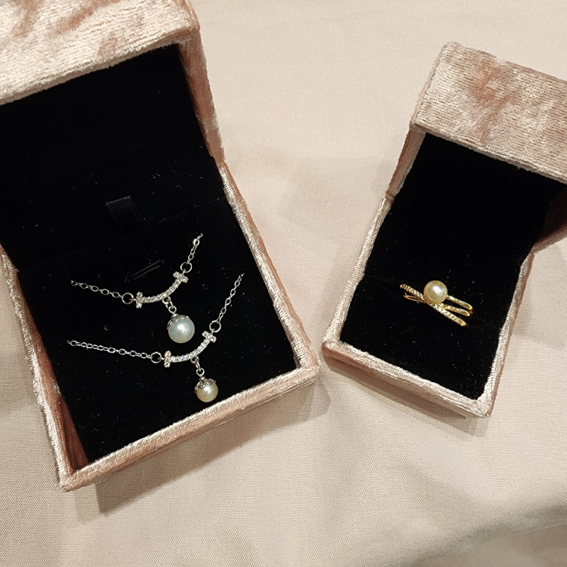 ご希望であれば世界に一つだけのアクセサリーへ