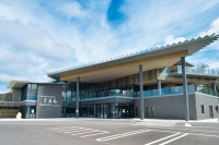 万座毛周辺活性化施設の２Fにあります