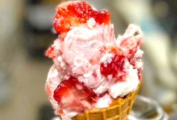 店舗那は那覇市松尾二丁目10-1 第一牧志公設市場２階食堂街にあります。