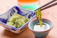 沖縄料理の定番！海ぶどうです。新鮮な海ぶどうの為、食感をお楽しみください。