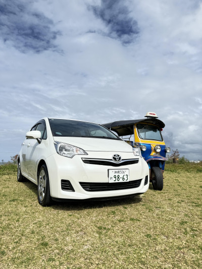 レンレンレンタカー那覇空港エリア店