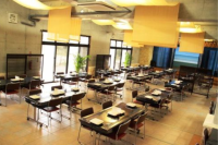 宴会場から落ちついた大型個室など３つの部屋をご用意しております。