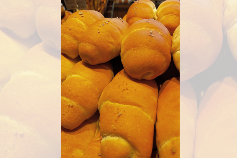 看板商品の「発酵バター塩パン」