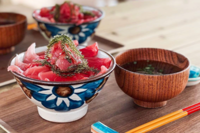 県産生マグロ丼専門店 つなや食堂