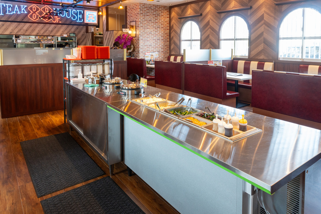 ステーキハウス88Jr. 名護店