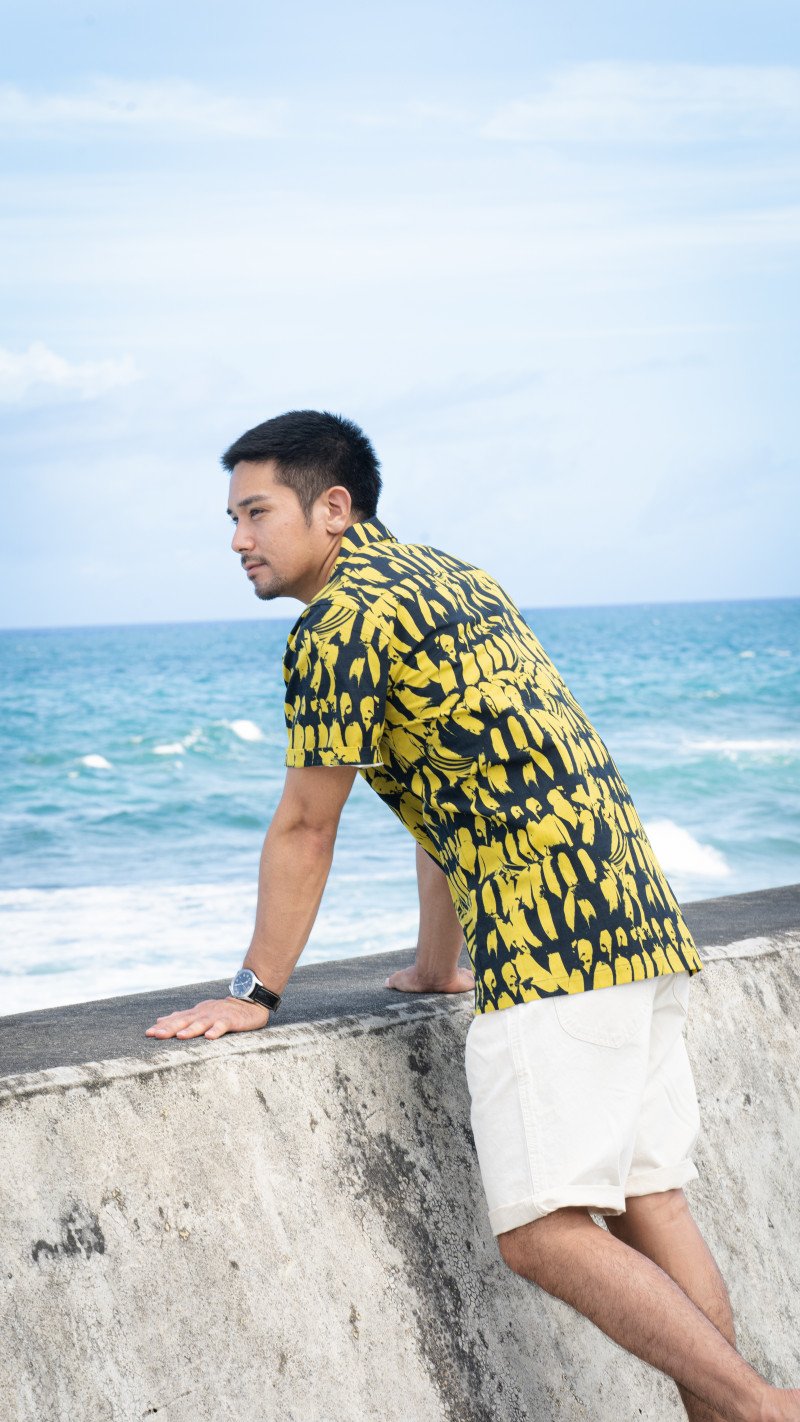 県内のブランドとコラボレーションしたデザインかりゆし