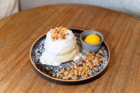 南国ココナッツパンケーキ