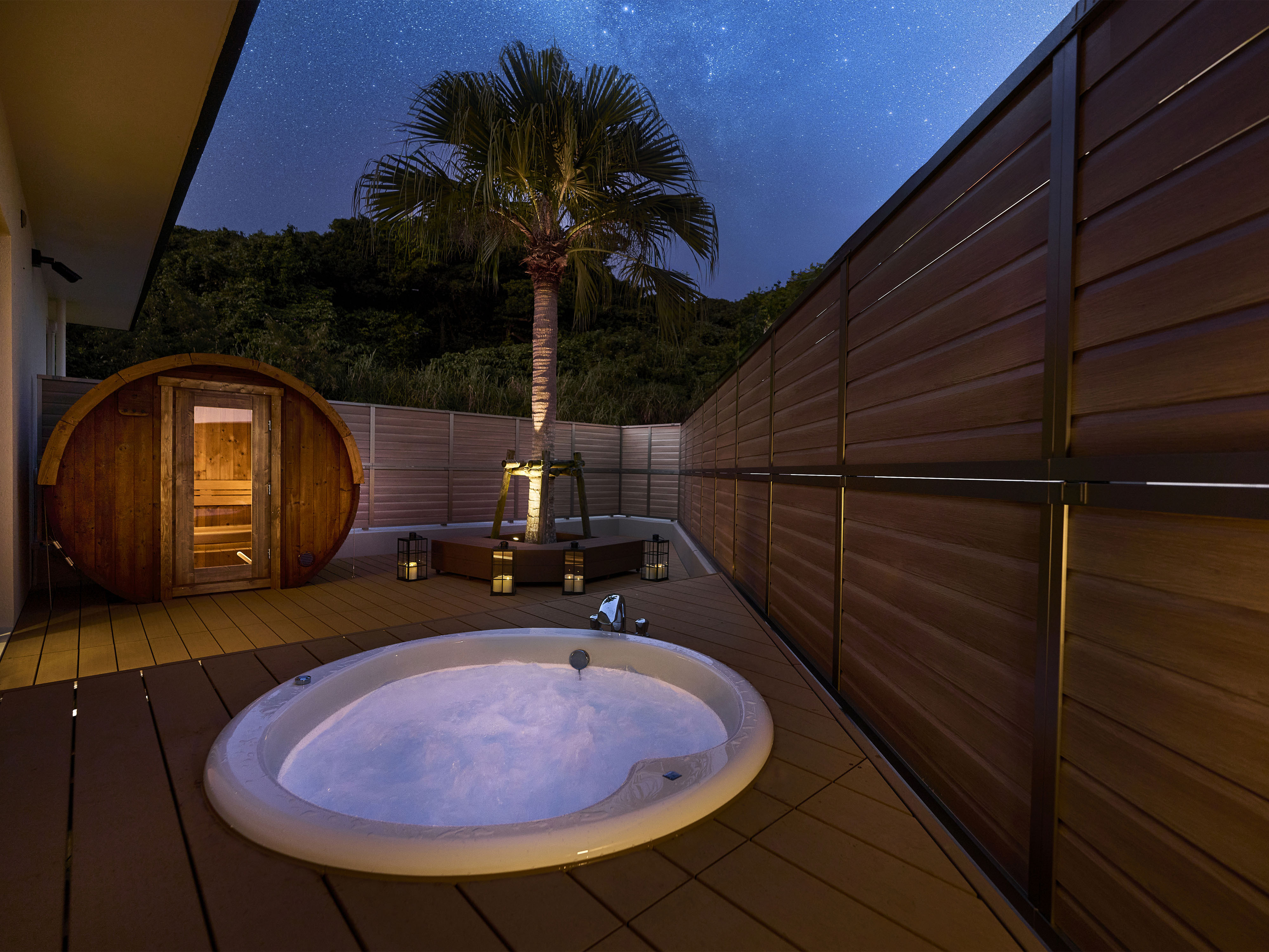 BATON SUITE 沖縄古宇利島