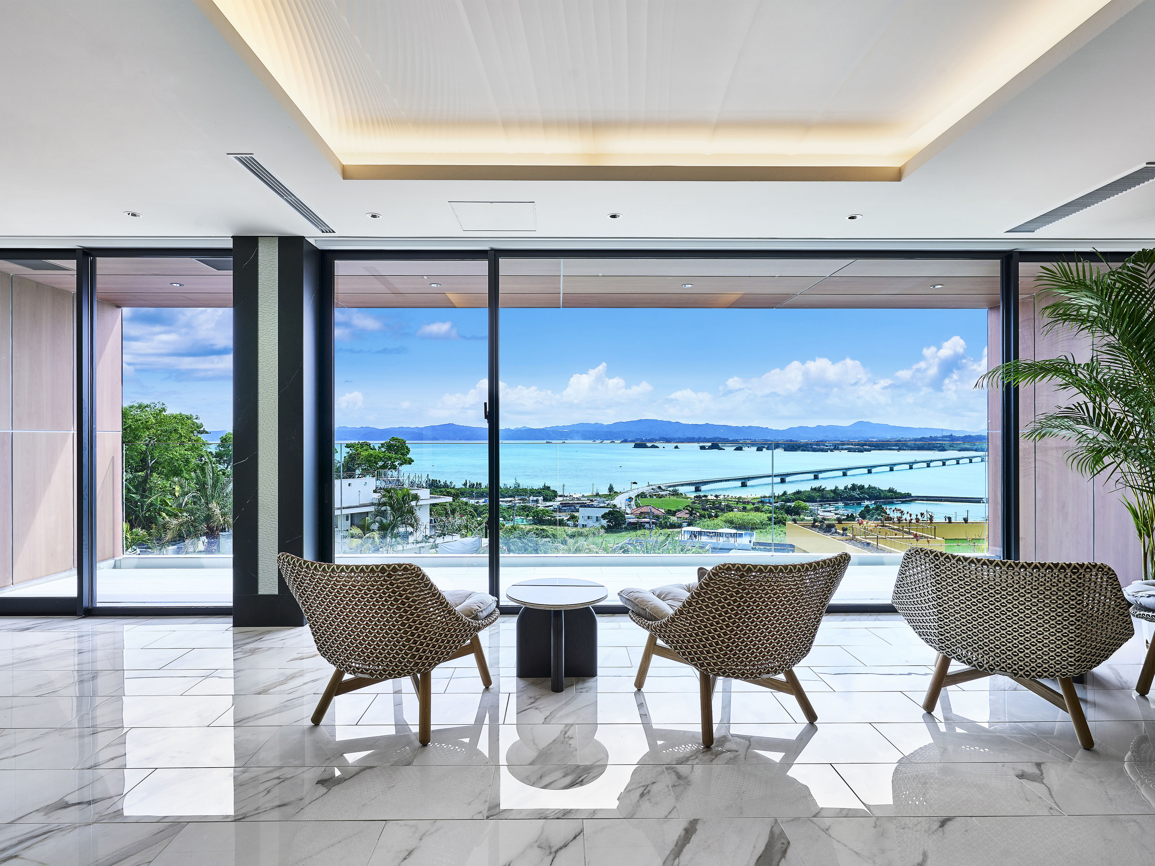 BATON SUITE 沖縄古宇利島