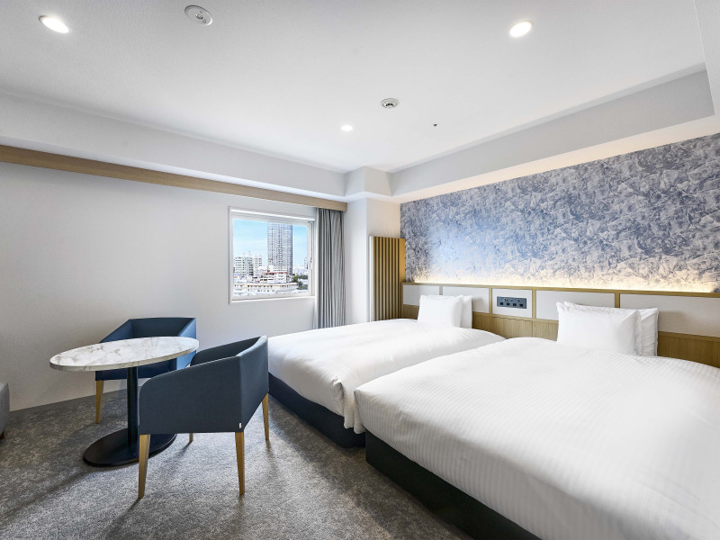 スーペリアツイン（29.9平米： ミニキッチン、冷凍冷蔵庫、電子レンジつきで長期滞在におすすめ）