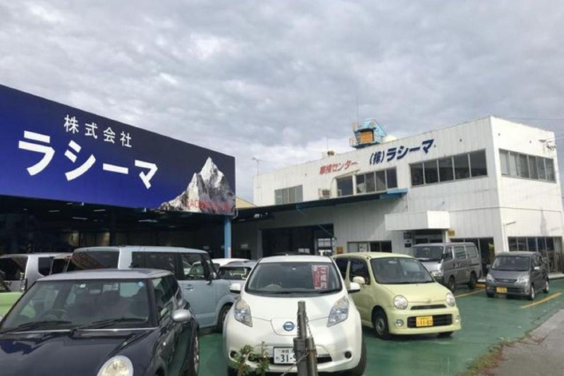 1週間¥7980~長期利用でお得なラシーマ西原本店 098-946-6280