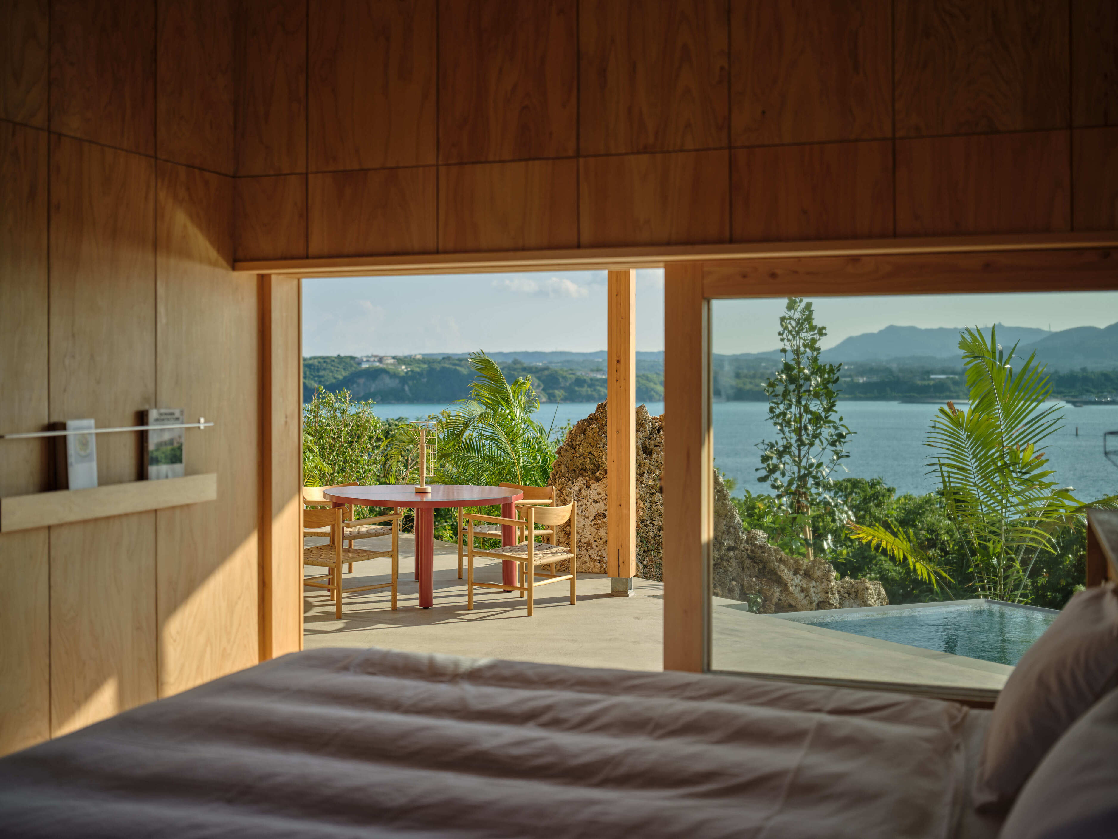 YAWN YARD Kouri Island
