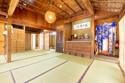 NAKIJIN SECRET BASE