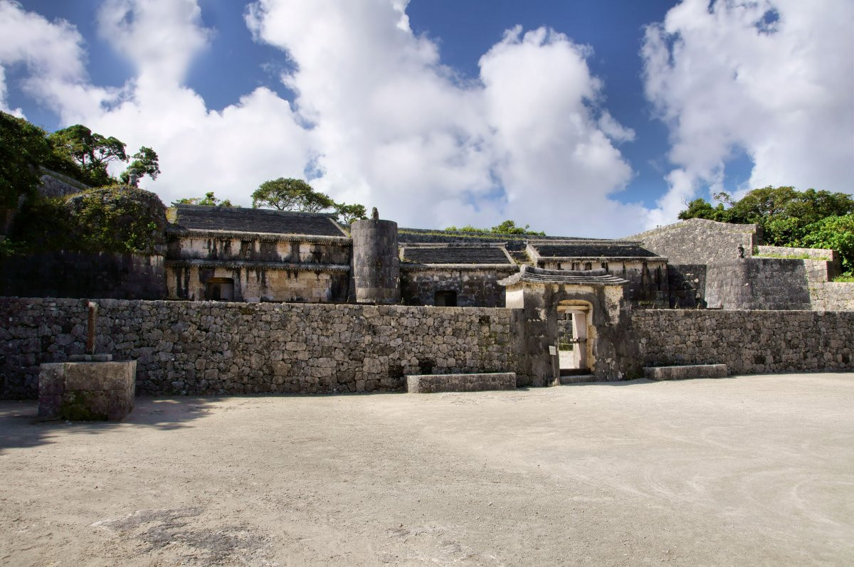 伝統文化と慣習 | 沖縄をテーマで知る | 沖縄観光情報WEBサイト