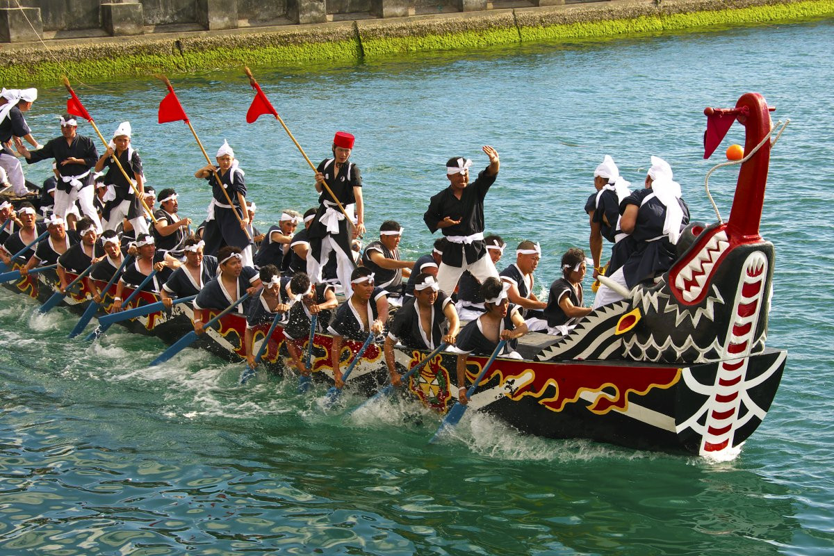 伝統文化と慣習 | 沖縄をテーマで知る | 沖縄観光情報WEBサイト