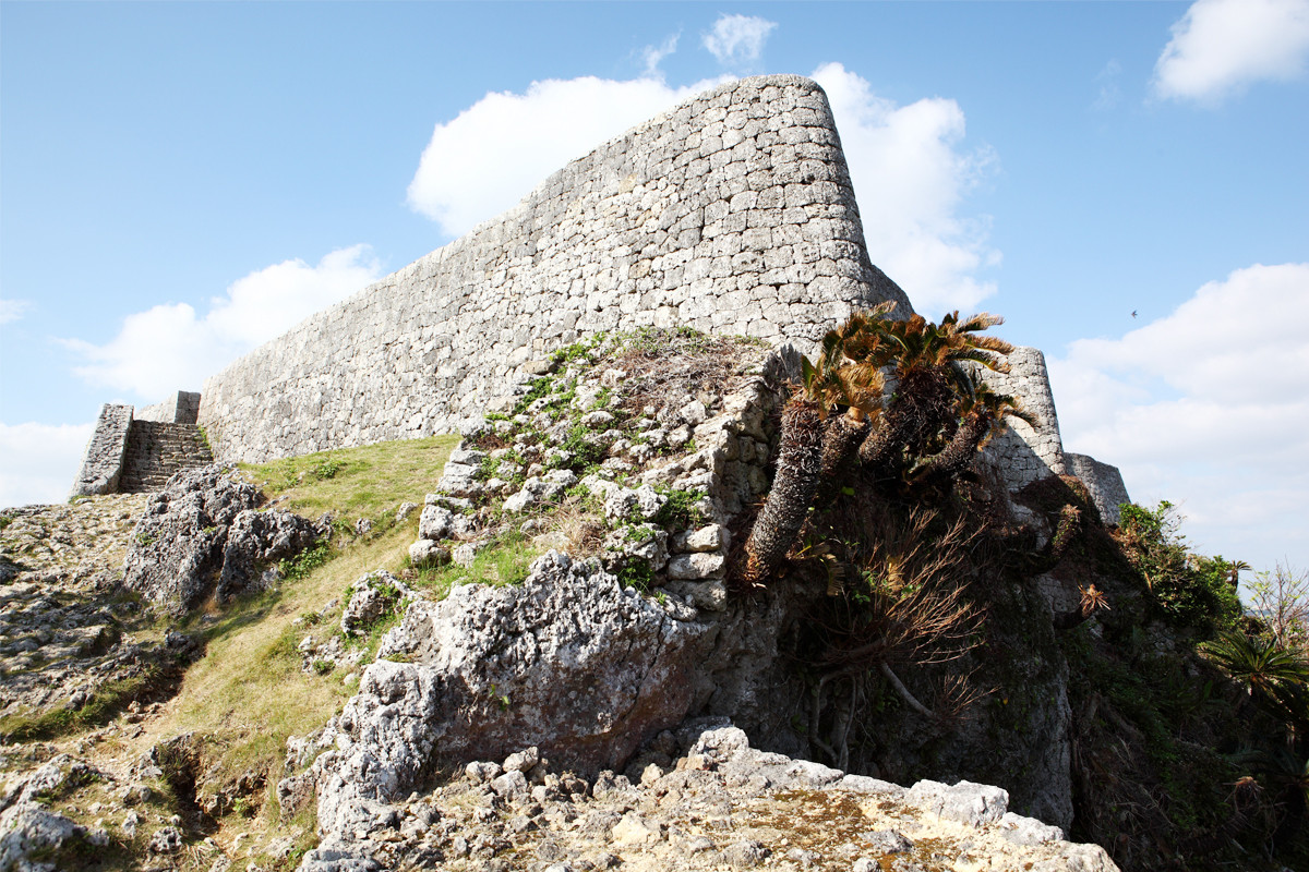 沖縄復帰記念文鎮　内閣 Amazon.co.jp: 沖縄復帰記念文鎮 内閣 : 文房具・オフィス用品