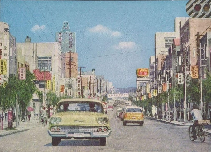1962年那覇国際通リ