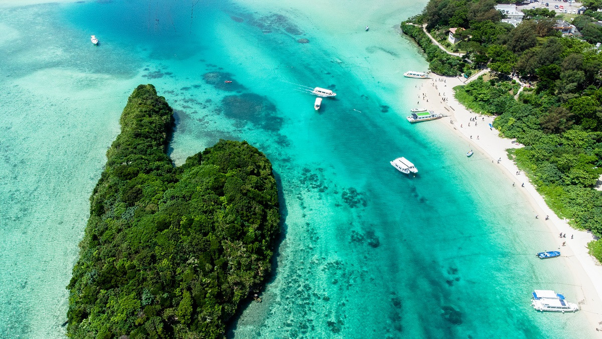 7月の沖縄旅行 気温 服装 おすすめイベント情報などをチェック 沖縄観光情報webサイト おきなわ物語 7月の沖縄旅行 気温 服装 おすすめイベント情報などをチェック 沖縄観光情報webサイト おきなわ物語