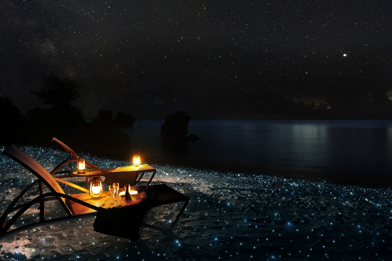 海と星空に抱かれる「てぃんがーらテラス」