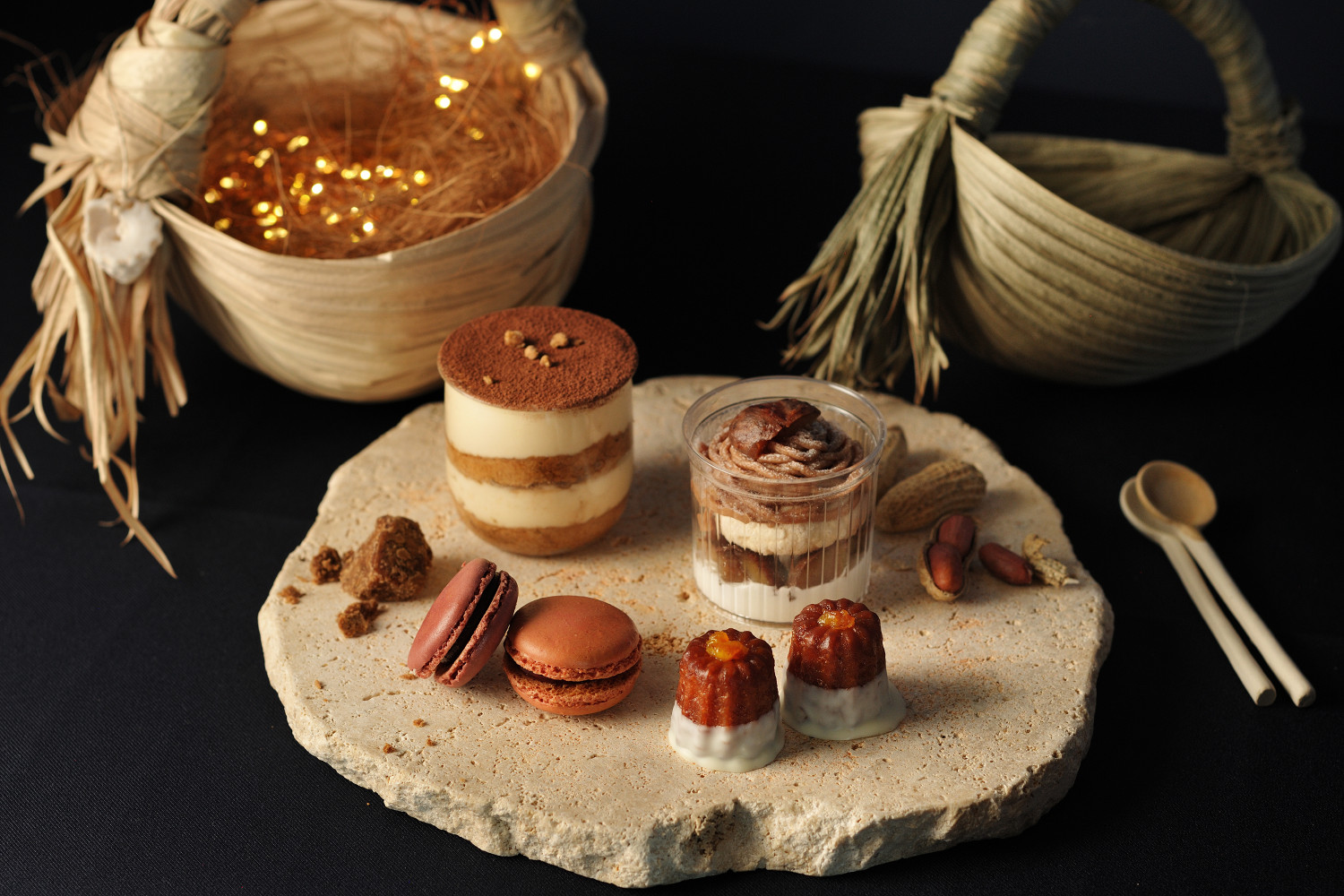 「くばカゴのスイーツバスケット」