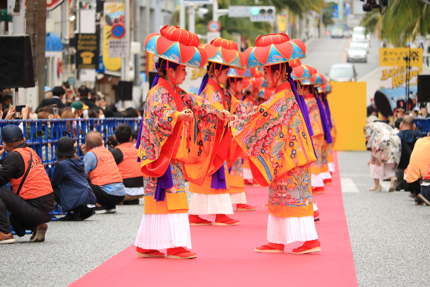 琉球古典舞踊「四つ竹踊り」（去年の様子）