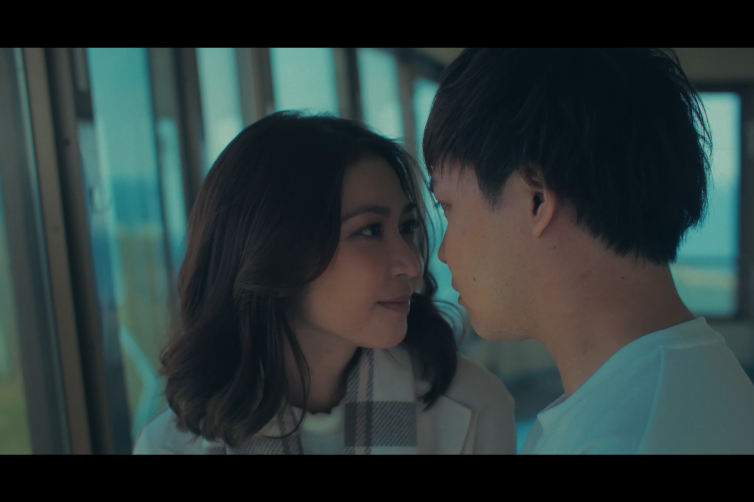 『恋する牡丹』（特別招待作品）監督：アルフリッツ・ジョーン・ロベルト