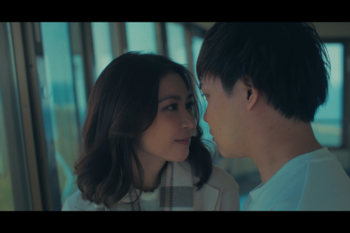 『恋する牡丹』（特別招待作品）監督：アルフリッツ・ジョーン・ロベルト