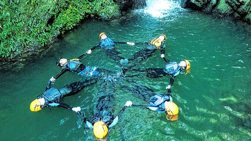 【東村】本物の自然・文化体験にトライする2泊3日