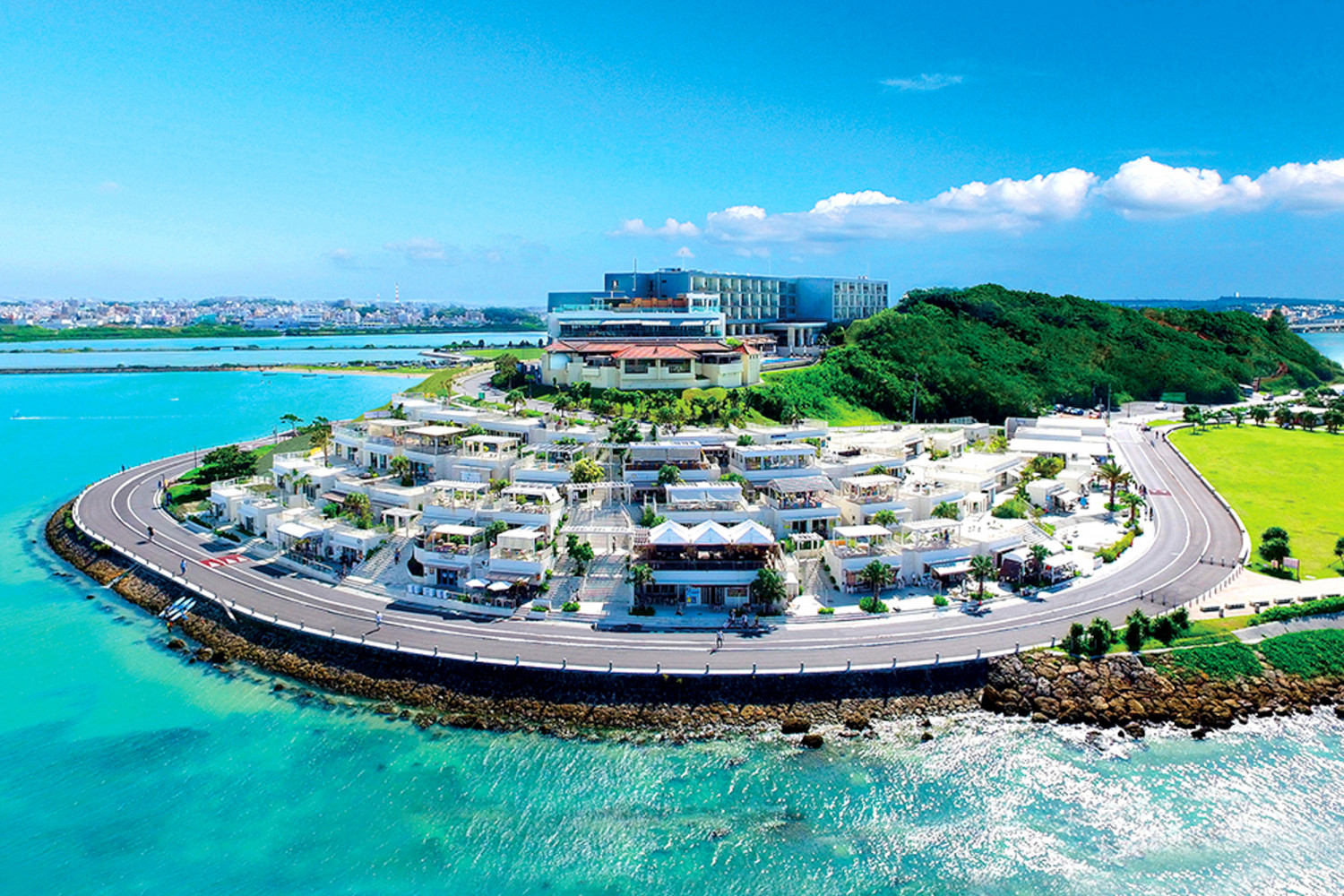 瀬長島ウミカジテラス