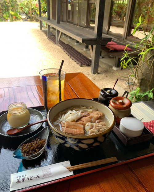 首里茶房 美里うどぅん