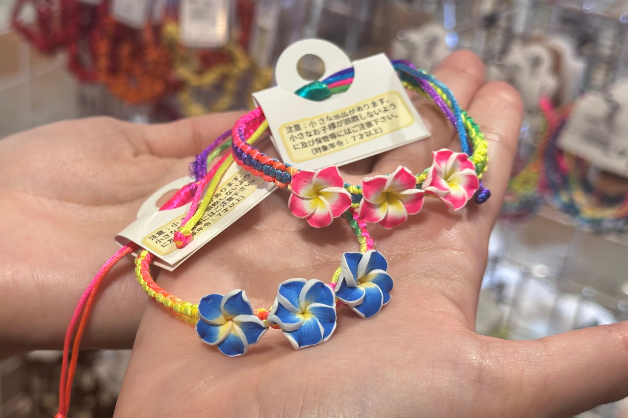 プルメリアミサンガ