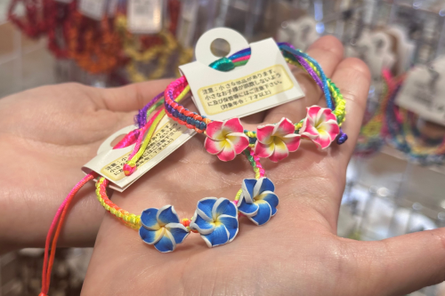 プルメリアミサンガ