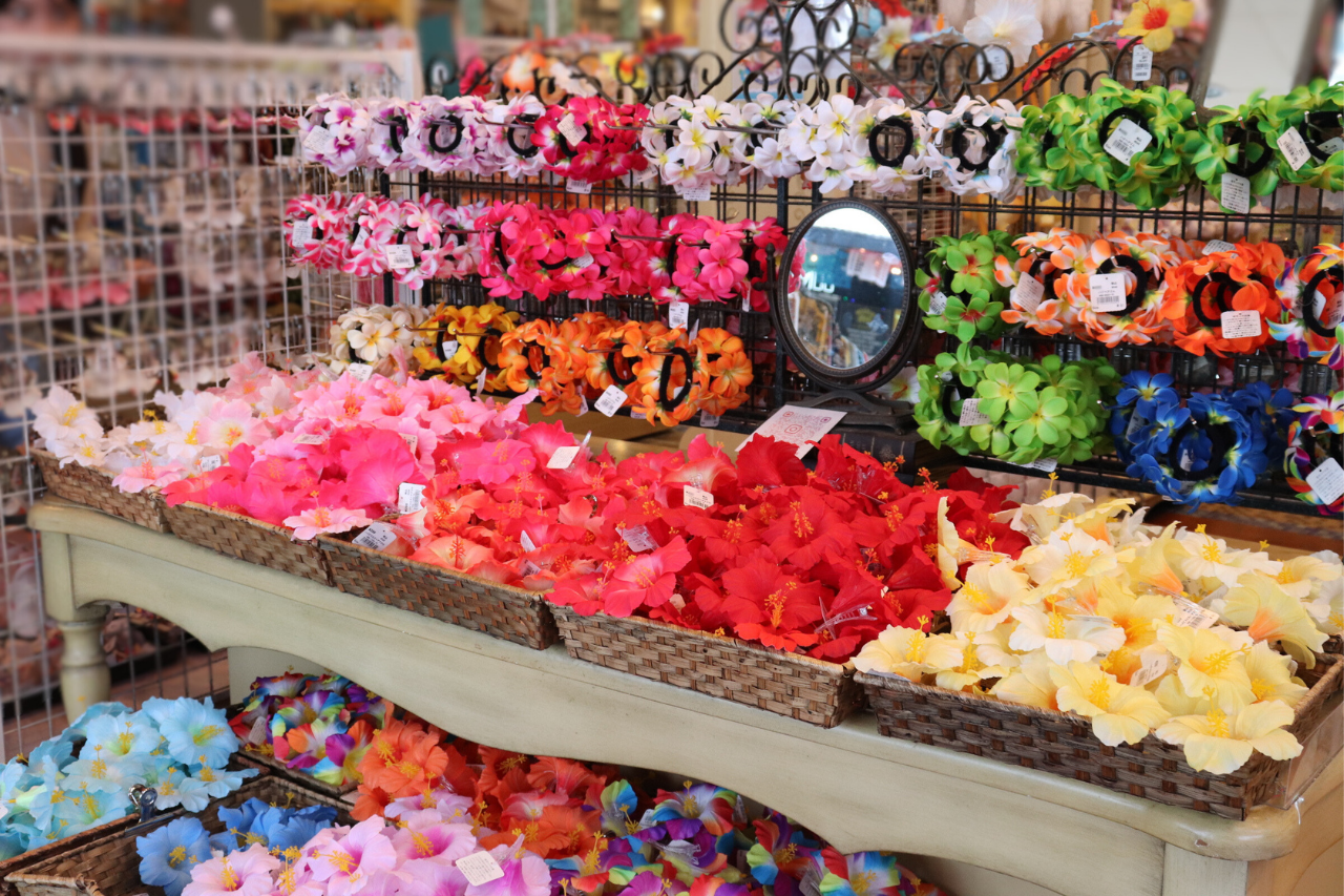 ハイビスカスのヘアクリップも種類豊富!