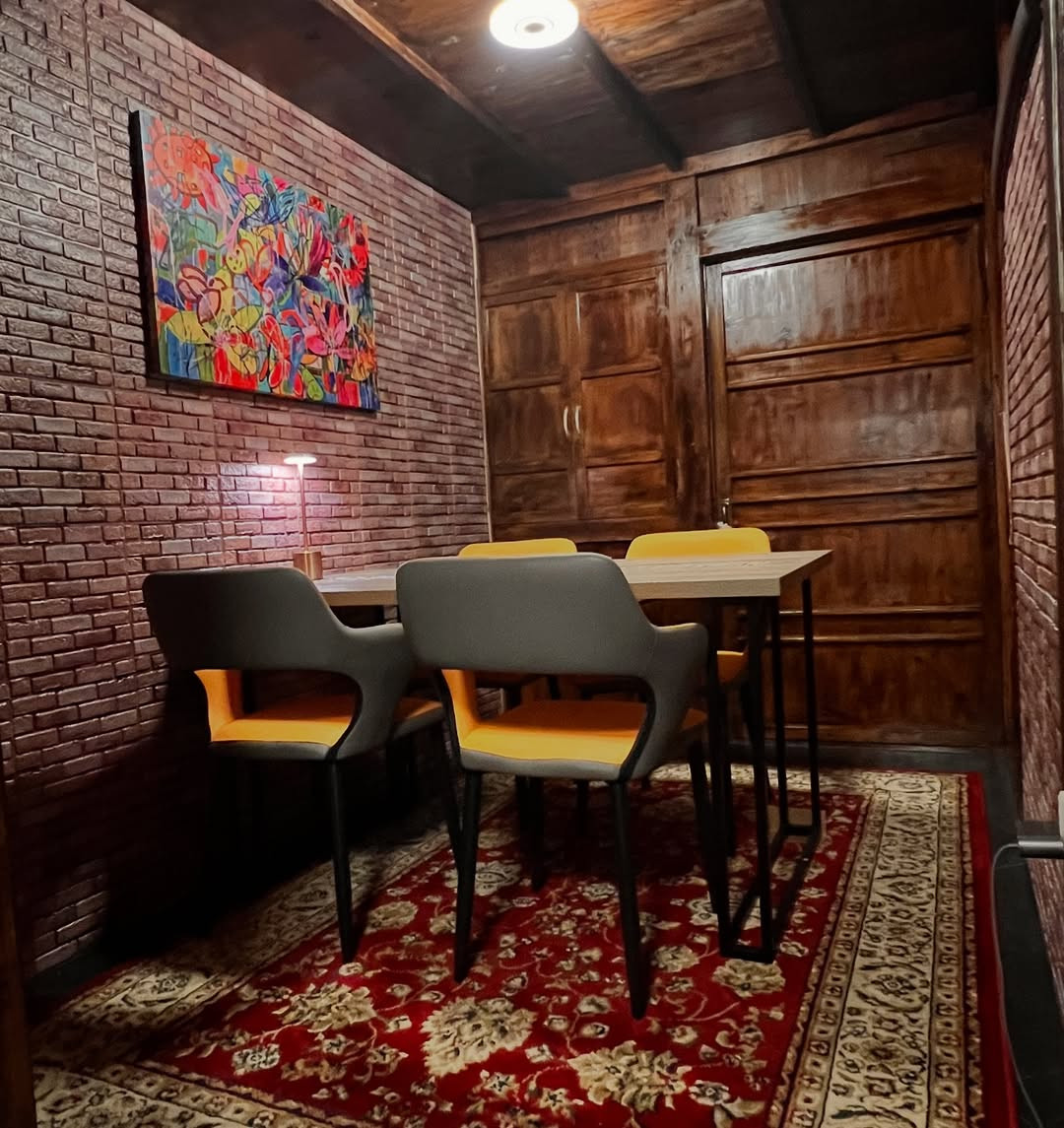 大正ロマンをテーマとした異空間の個室