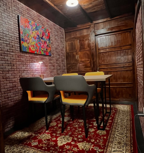 大正ロマンをテーマとした異空間の個室