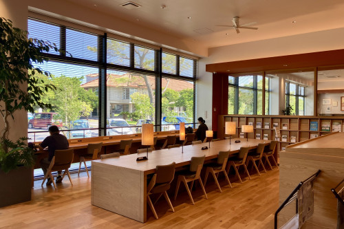 読谷村立図書館リニューアルオープン(読谷村)